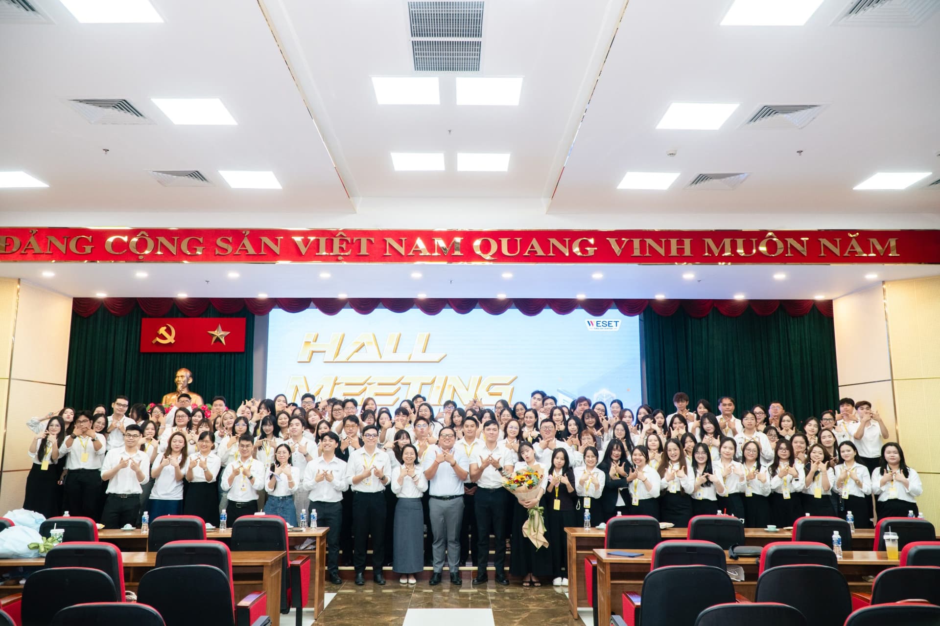 Thumbnail: HALL MEETING QUÝ 2.2026 – WESET ENGLISH CENTER