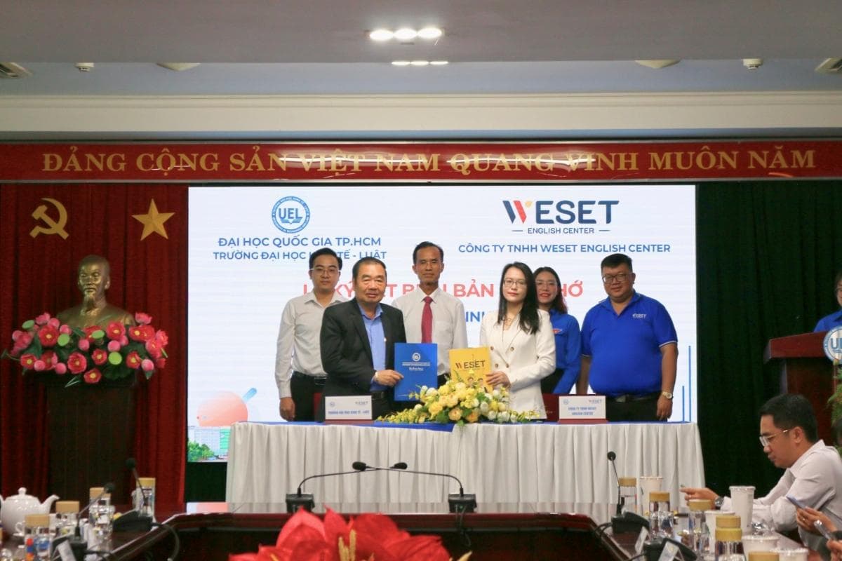 Thumbnail: UEL KÝ KẾT HỢP TÁC VỚI WESET ENGLISH CENTER, NÂNG CAO NĂNG LỰC TIẾNG ANH CHO SINH VIÊN